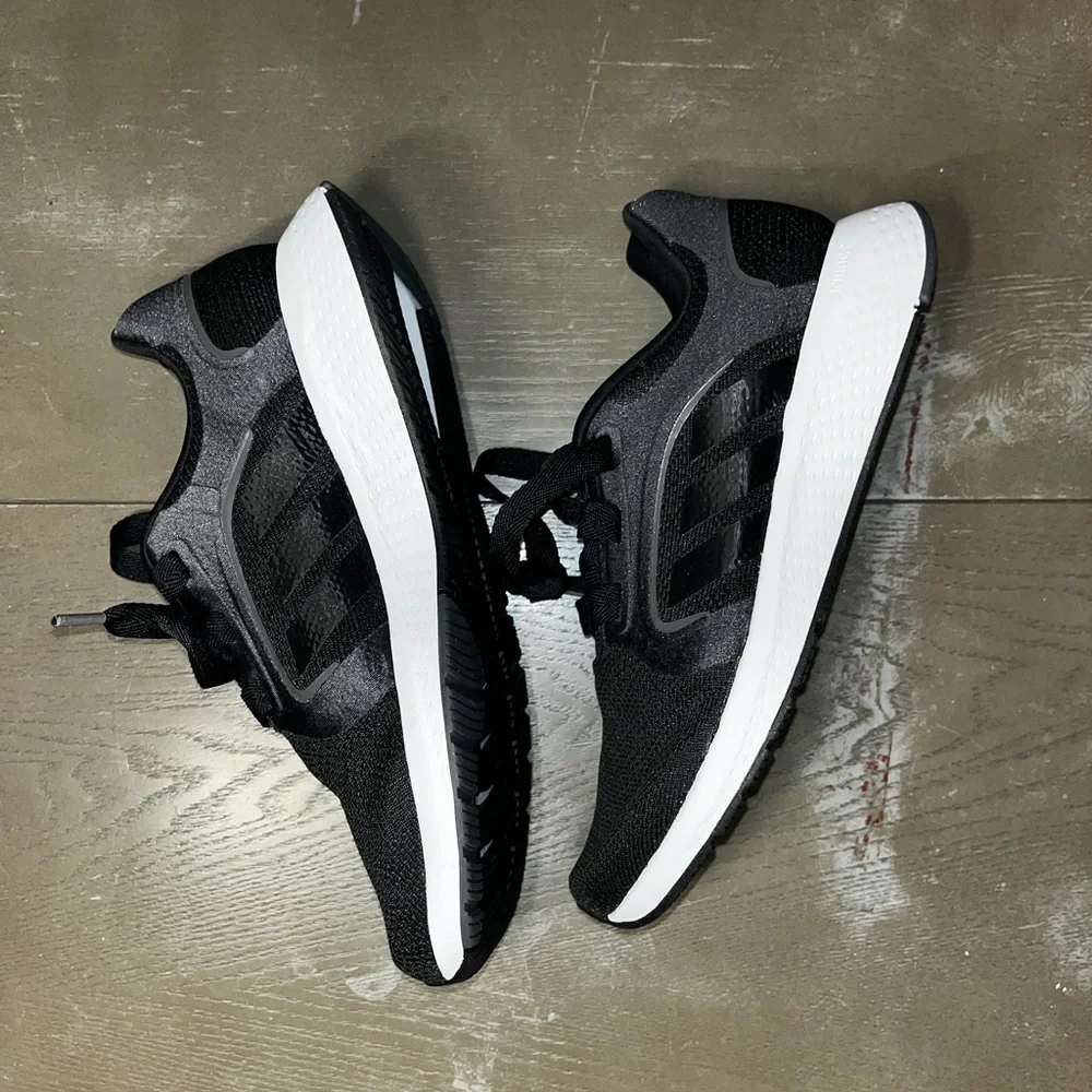Adidas Bounce Black White Thick Lace Up Sneakers NWOB Mens US 7